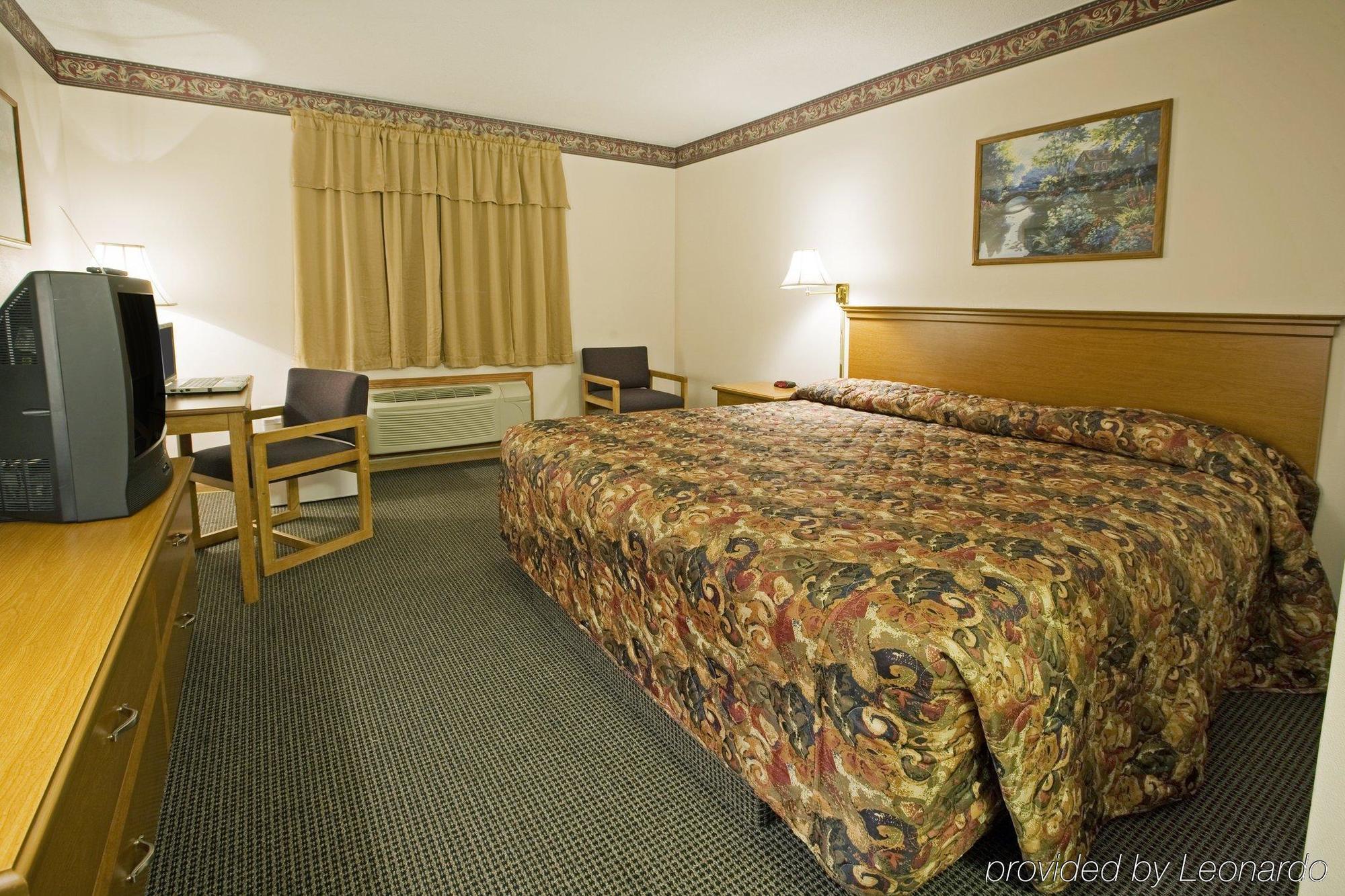 Americas Best Value Inn & Suites Thief River Falls Szoba fotó