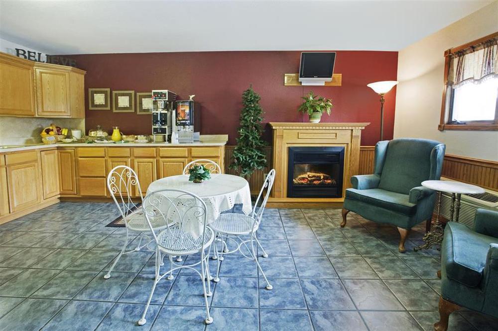 Americas Best Value Inn & Suites Thief River Falls Étterem fotó